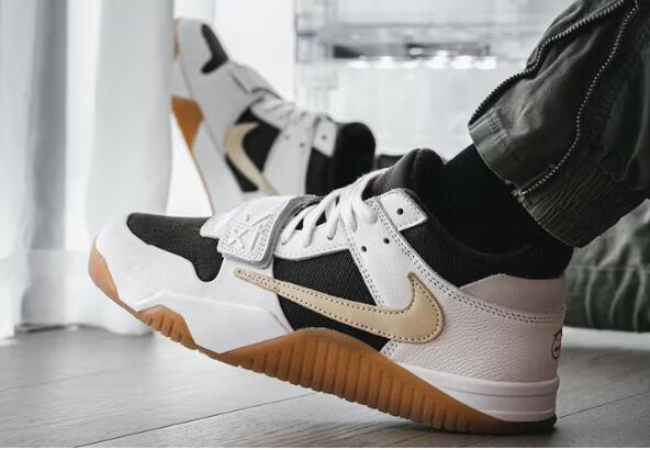Travis Scott x Jordan Jumpman Jack Trainer Sail