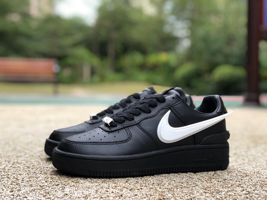 Air Force 1 Low SP AMBUSH Phantom