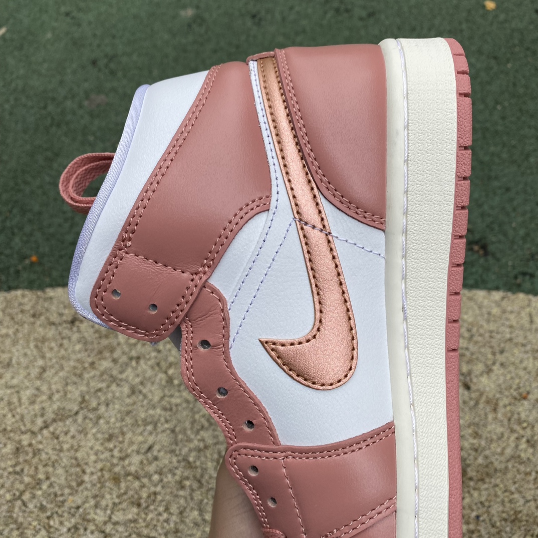 Wmns Air Jordan 1 Mid SE ‘Red Stardust’