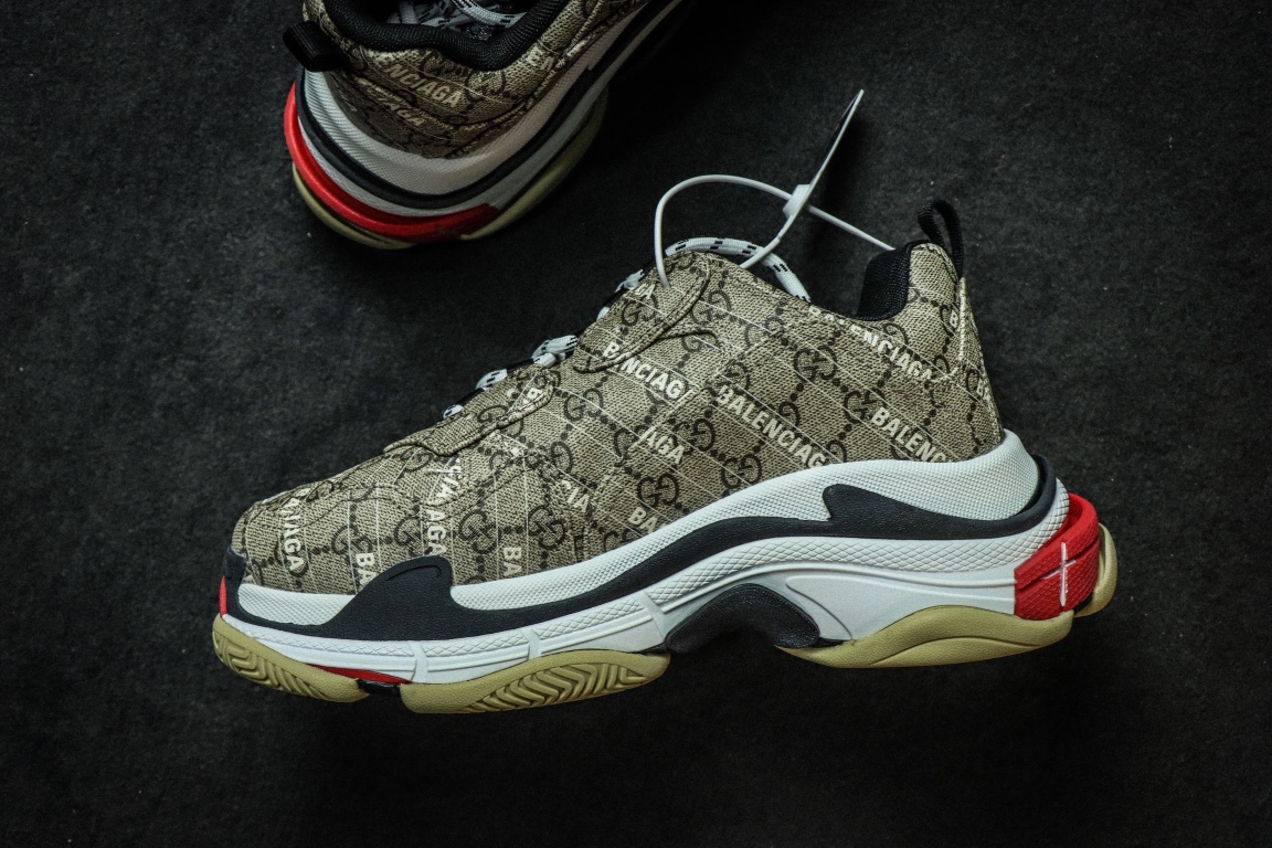 Balenciag Triple S