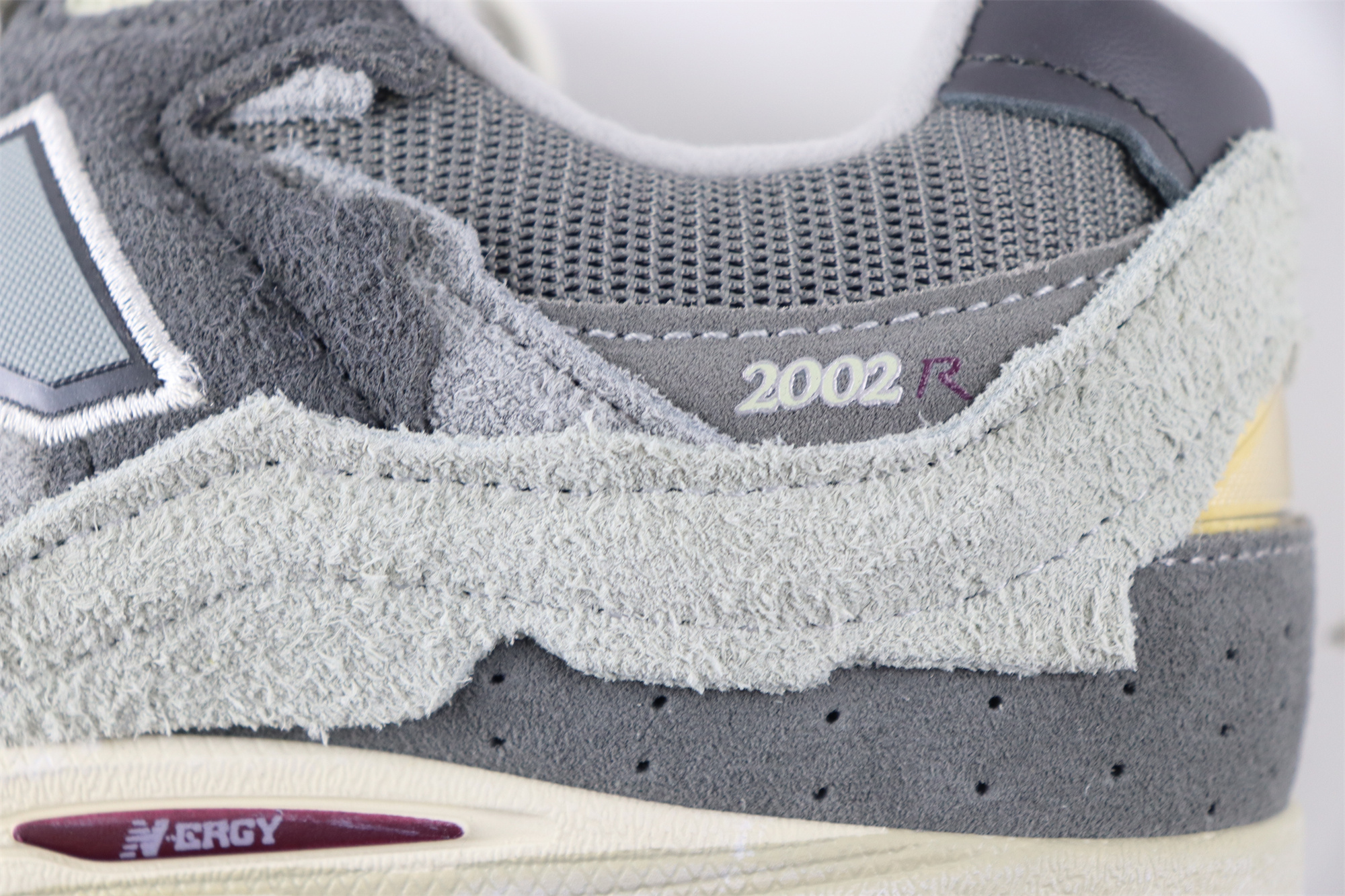 New Balance 2002R Protection Pack Rain Cloud