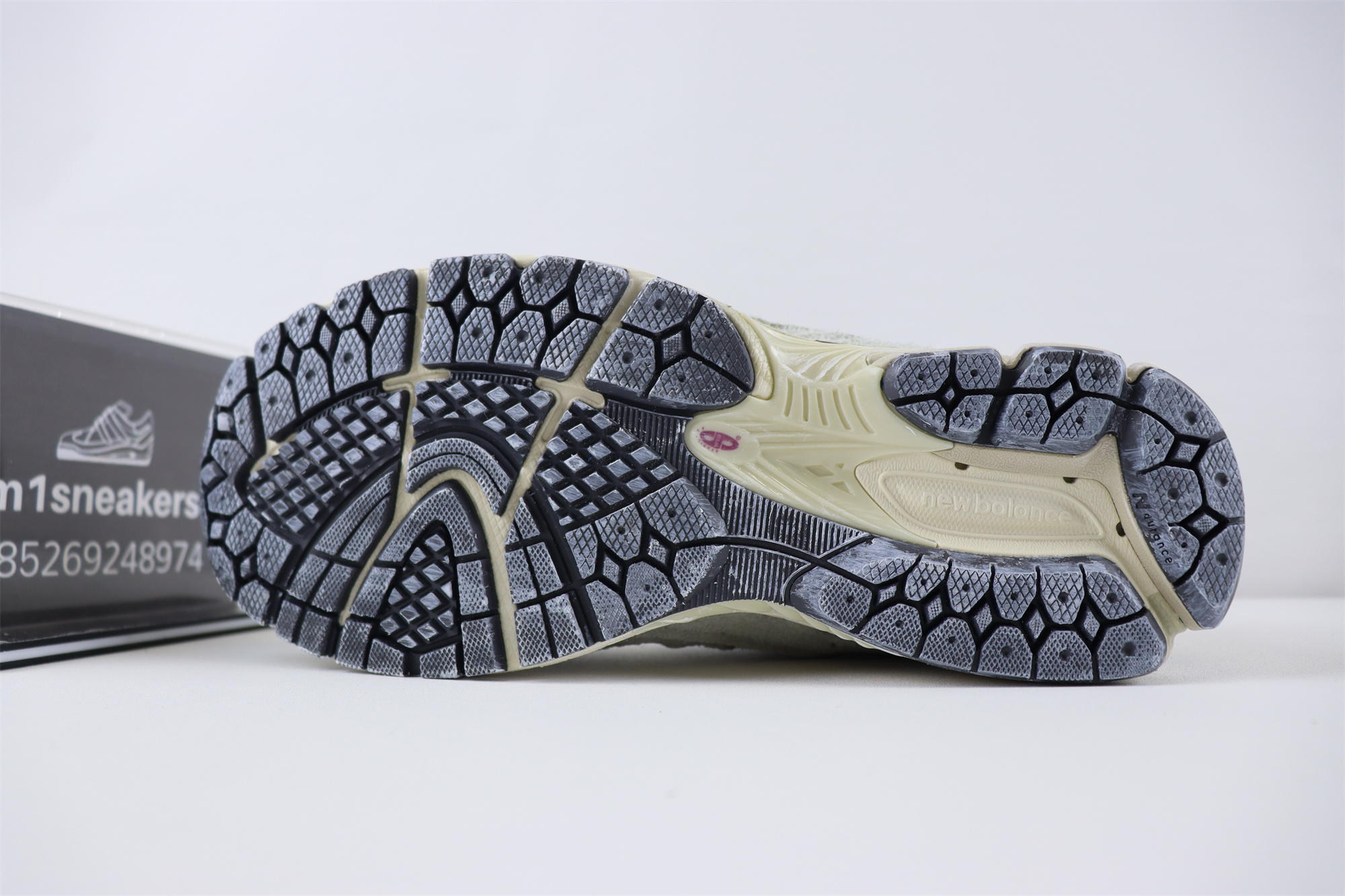 New Balance 2002R Protection Pack Rain Cloud