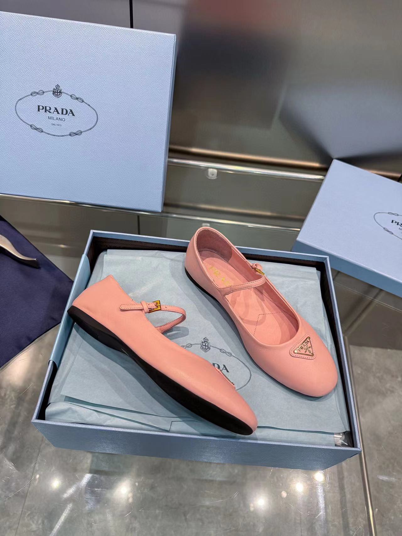 Prad* Nappa leather ballet flats
